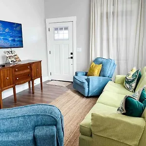https://villa-carmens-casita.hotelstampa.org
